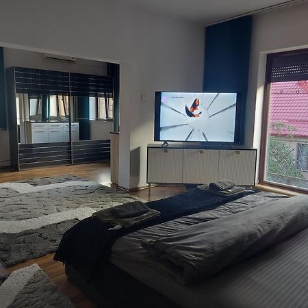 Cataleya Apart Home オラデア エクステリア 写真